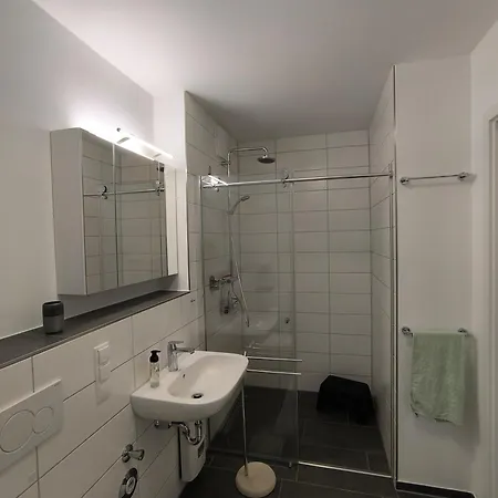 아파트 Faehrblick Og 알테파흐르